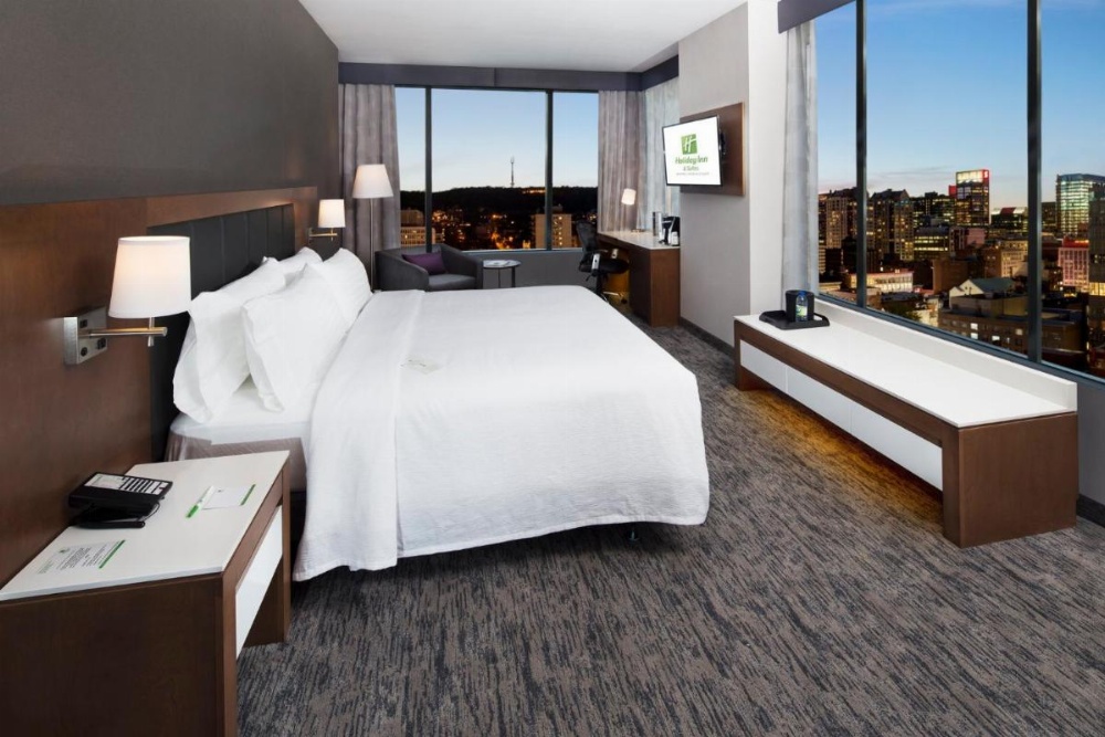 Room image 2