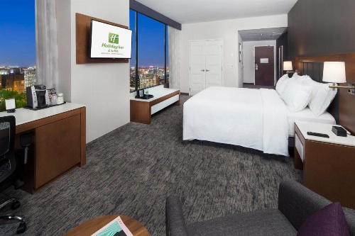 Holiday Inn Hotel & Suites Montreal Centre-ville Ouest image 31