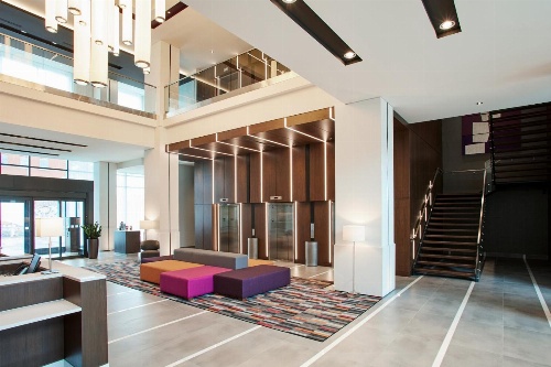 Holiday Inn Hotel & Suites Montreal Centre-ville Ouest image 4