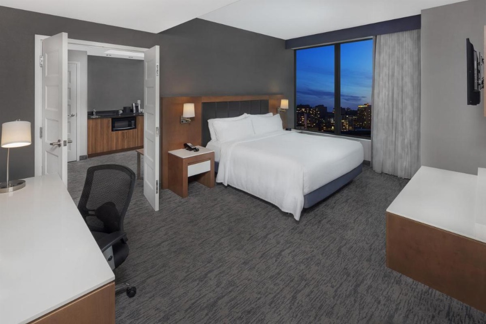 Room image 5